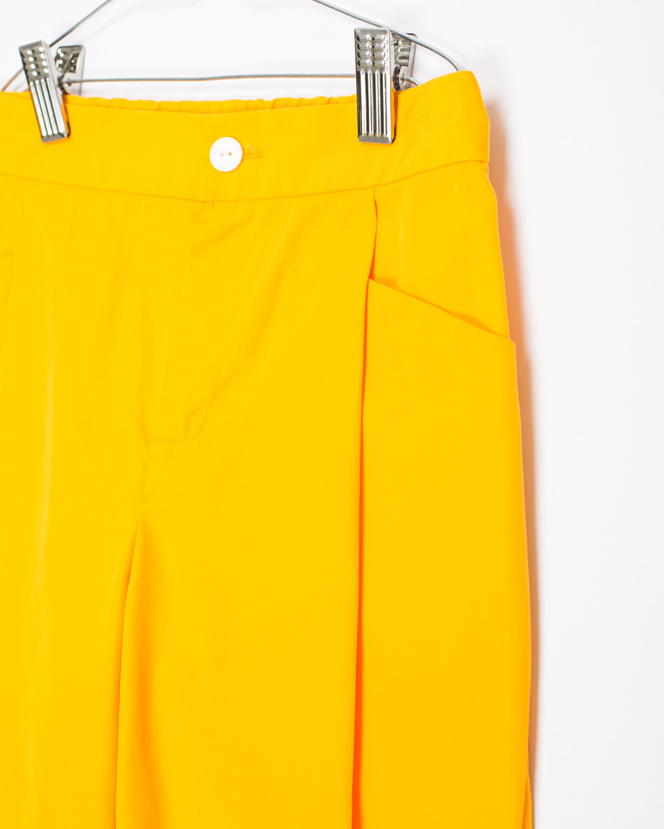                                                                                                                       Relaxed Pants - Yellow