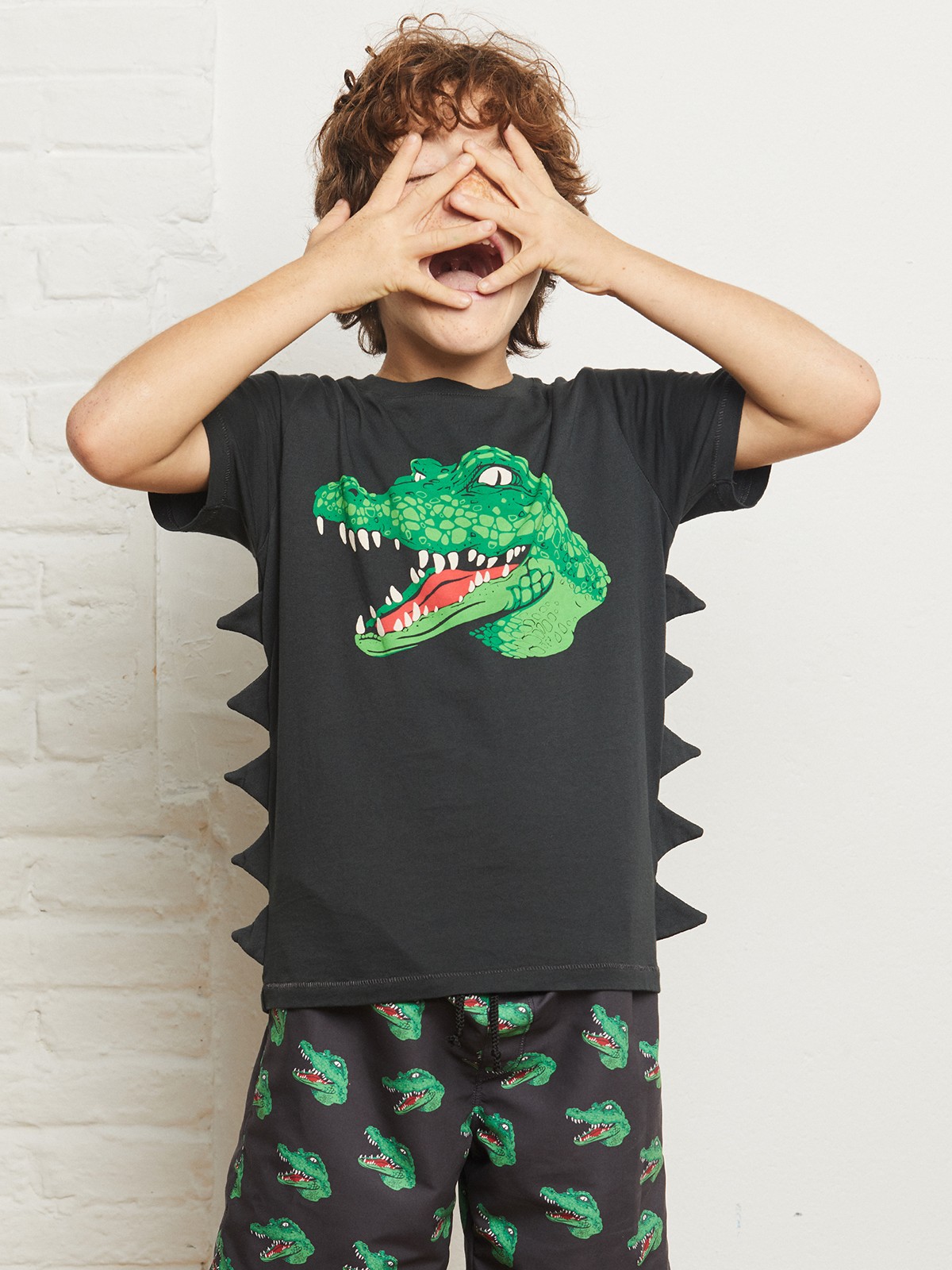                                                                                                                                                Crocodile Tee