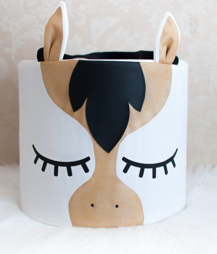     Horse kids stool 