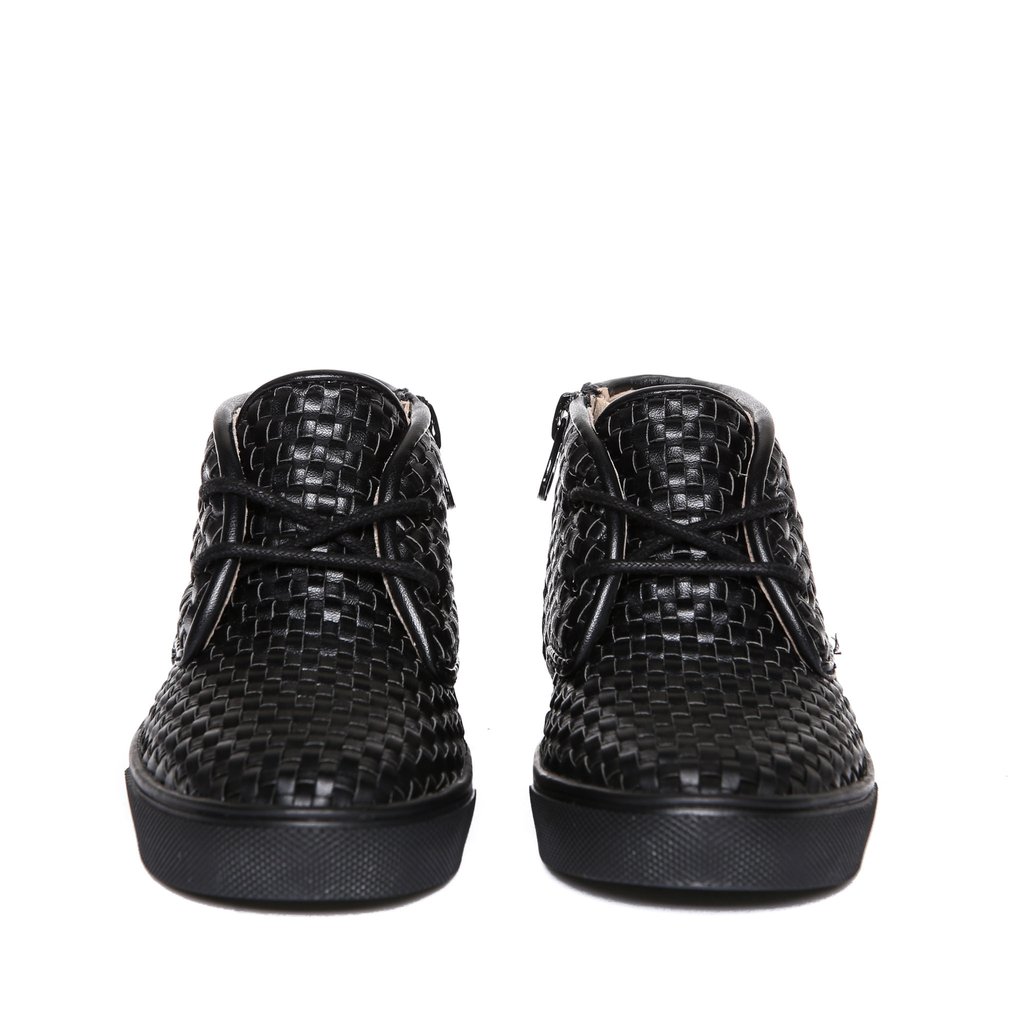    Knight (Black Leather Weave)