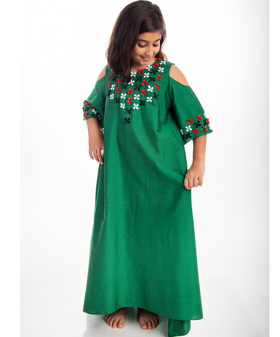  Myazaa - Green Dress 