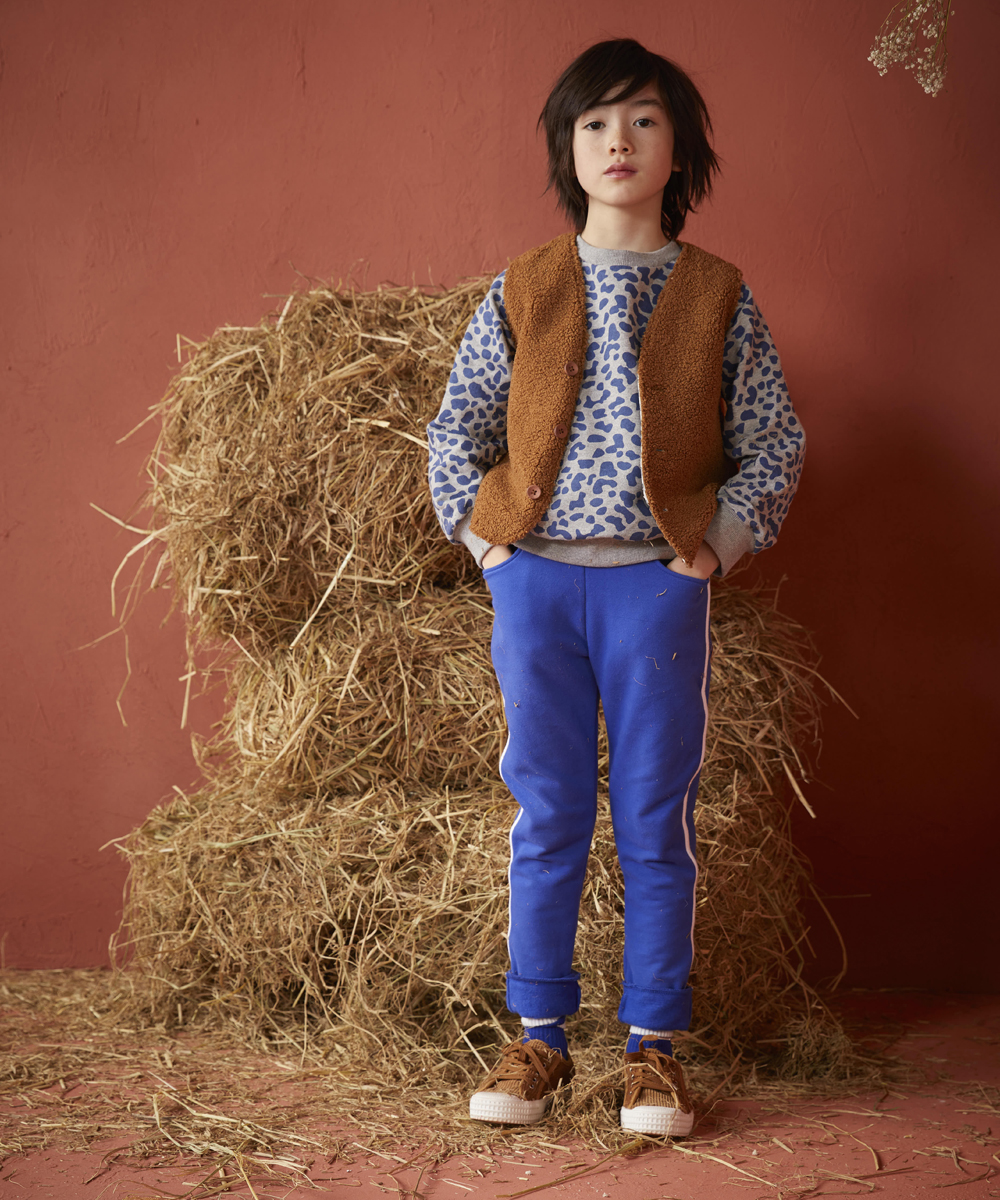                                                                                                                     Tabby Blue Sweatshirt 